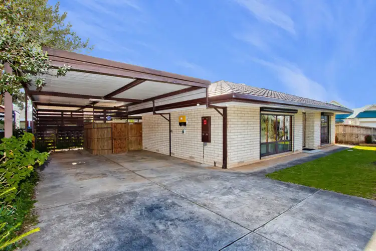 Second view of Homely house listing, 5 De Conno Court, Campbelltown SA 5074