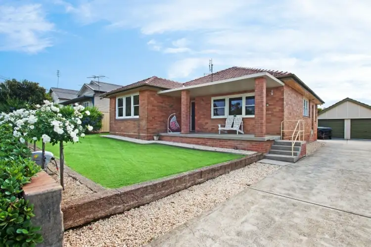 13 Brunswick Street, East Maitland NSW 2323