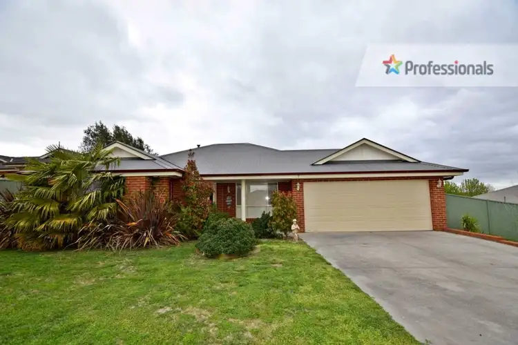 7 Topaz Court, Kelso NSW 2795