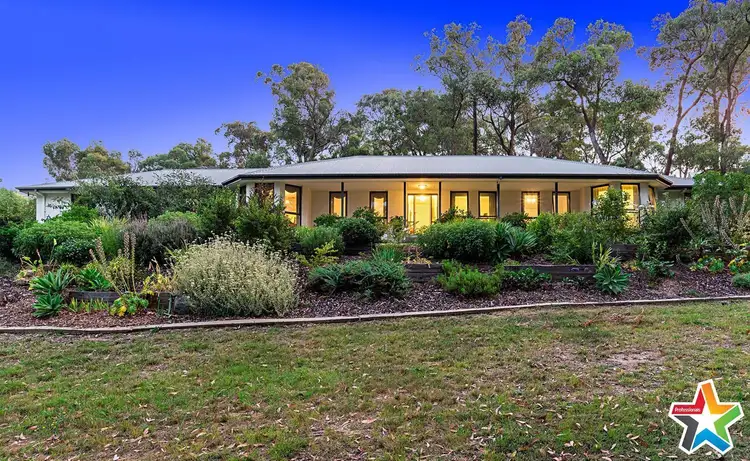 15 Harrison Road, Montrose VIC 3765