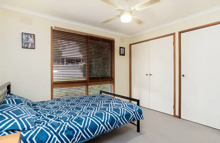 Fifth view of Homely house listing, 1/17 Kimberley Drive, Chirnside Park VIC 3116