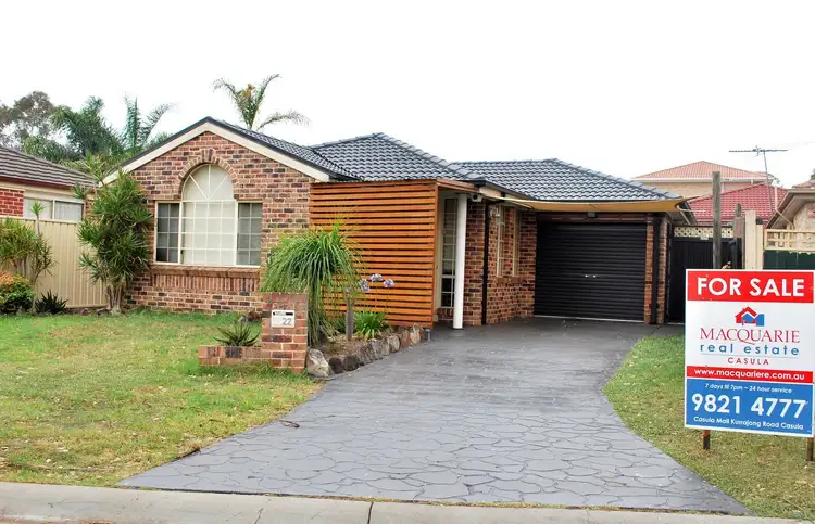 22 Slessor Road, Casula NSW 2170