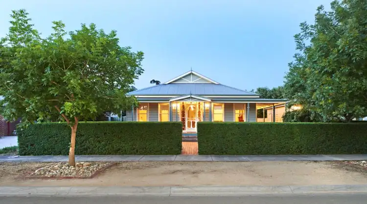 11 Kookaburra Drive, Kialla VIC 3631