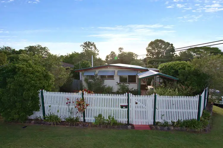 35 Osterley Road, Yeronga QLD 4104