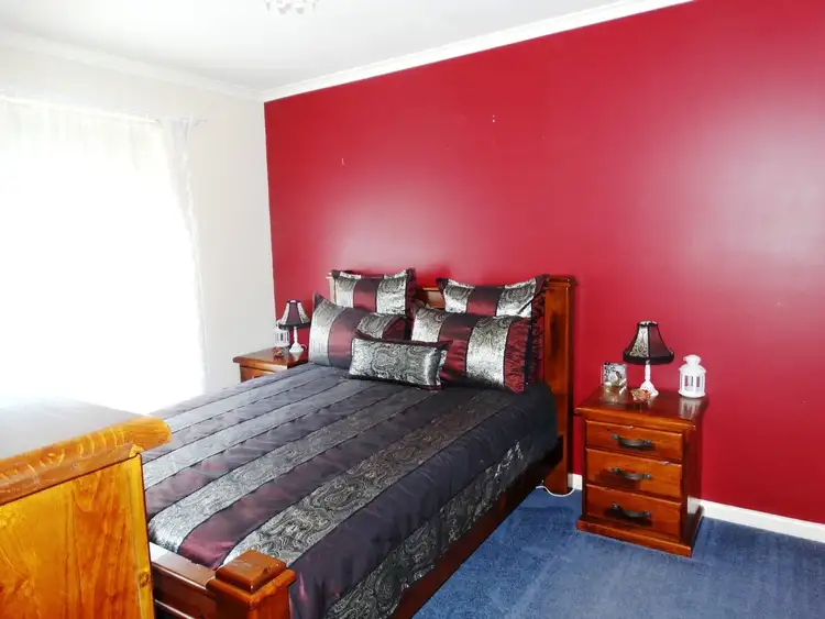 Fifth view of Homely house listing, 23 Grandview Grove, Wendouree VIC 3355