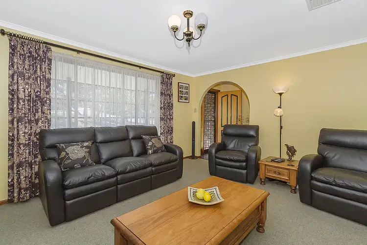 Fifth view of Homely house listing, 2 O'Leary Place, Wynn Vale SA 5127