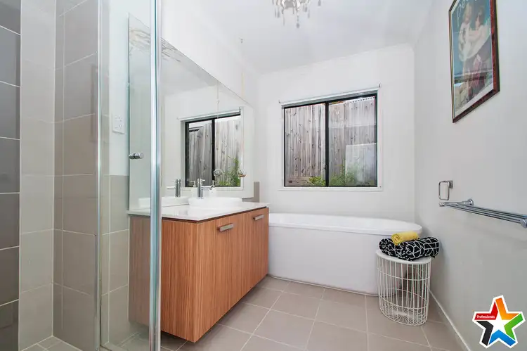 Fifth view of Homely house listing, 31 Larbert Road, Mooroolbark VIC 3138