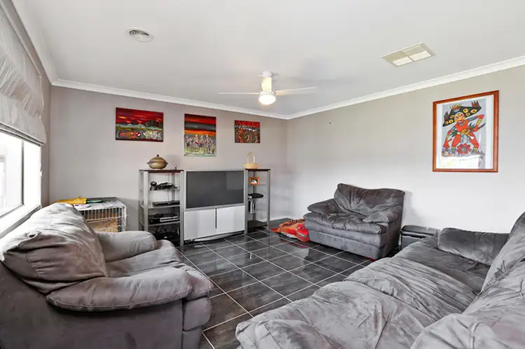 Fifth view of Homely house listing, 17 Armadale Court, Tarneit VIC 3029