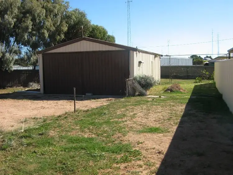 11 James Street, Wallaroo SA 5556
