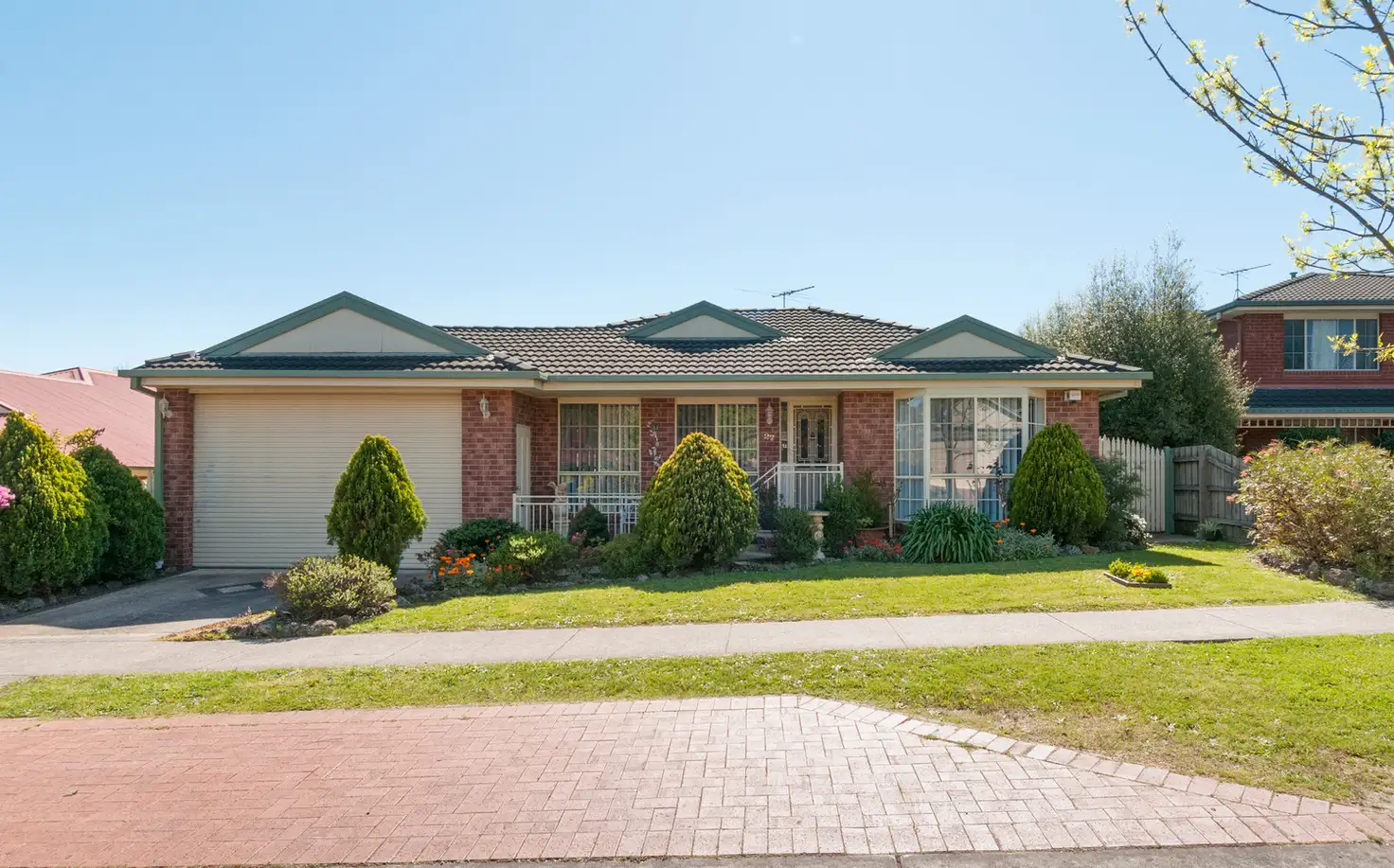 Main view of Homely house listing, 27 Blue Ridge Drive, Mooroolbark VIC 3138