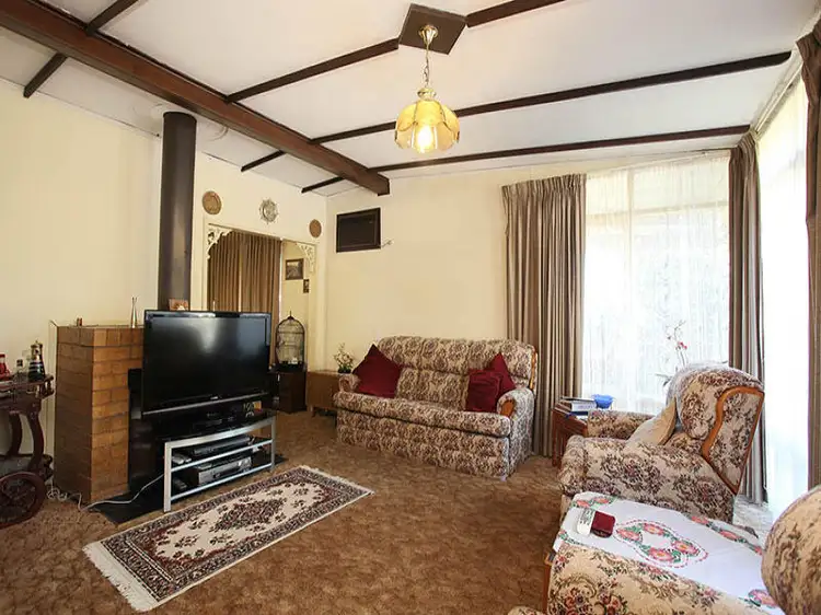 Second view of Homely house listing, 25 Taronga Crescent, Croydon VIC 3136