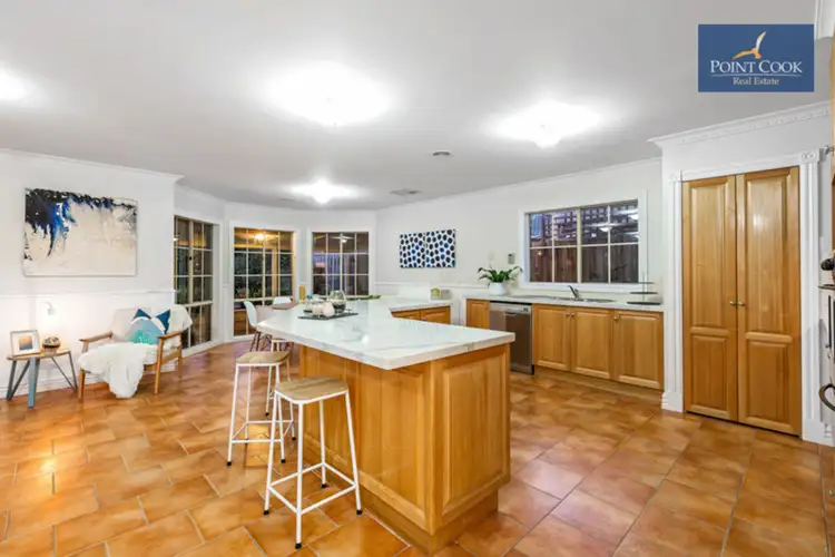 Fifth view of Homely house listing, 8 Staples Way, Seabrook VIC 3028