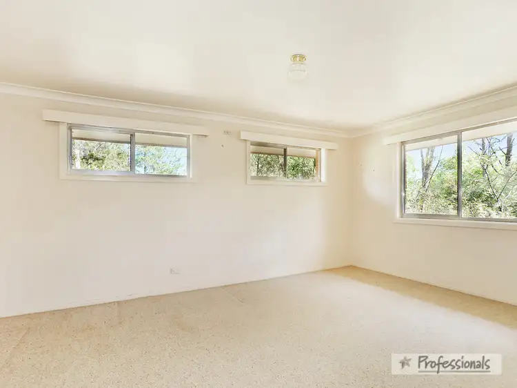 Third view of Homely house listing, 16 Roslyn Avenue, Armidale NSW 2350