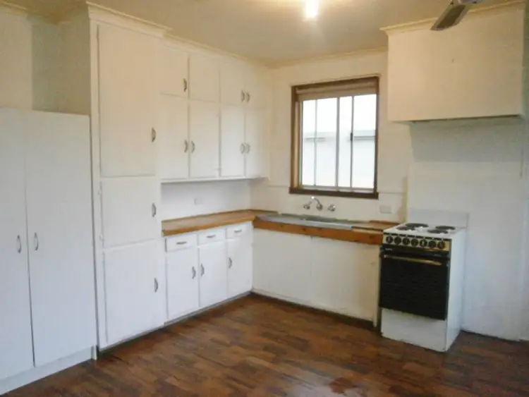 Sixth view of Homely house listing, 13 Cadell Street, Swan Hill VIC 3585