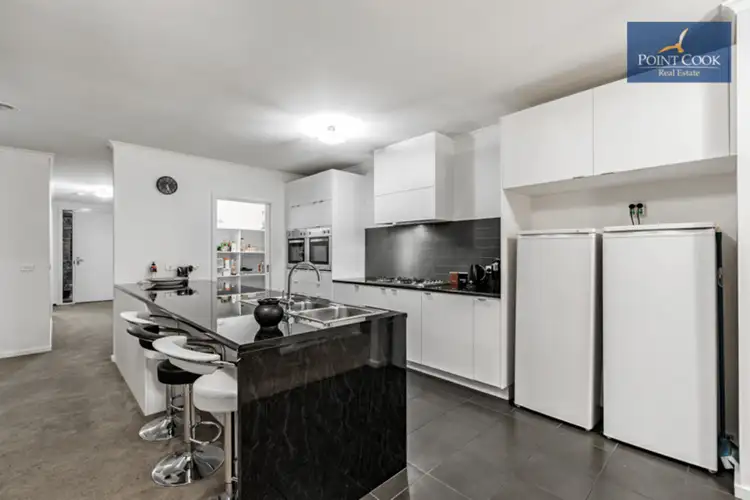 Second view of Homely house listing, 3 Argus Court, Tarneit VIC 3029