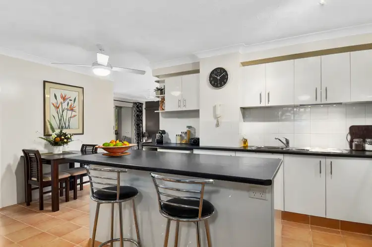 Main view of Homely unit listing, 1/10-14 Purli Street, Chevron Island QLD 4217