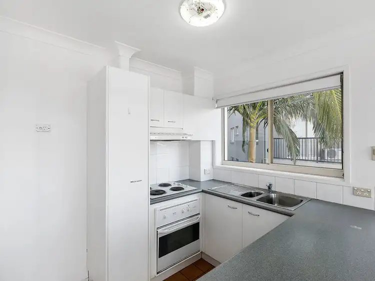 Fifth view of Homely unit listing, 10/416 Marine Parade, Biggera Waters QLD 4216
