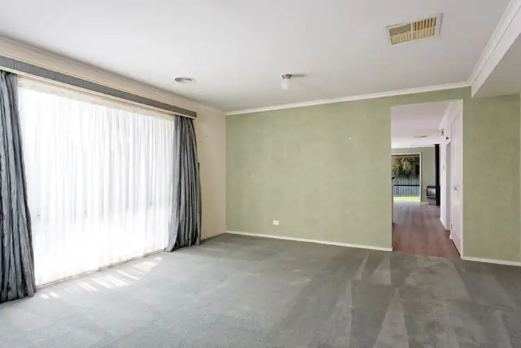 Second view of Homely house listing, 10 Walla Place, Glenfield Park NSW 2650