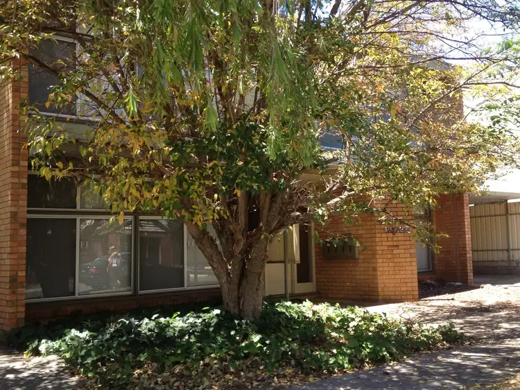 2A Sturt Avenue