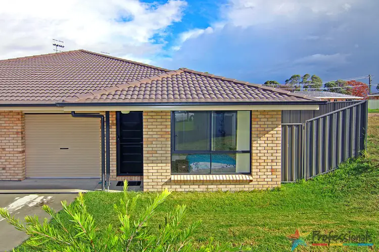 Main view of Homely unit listing, 1/3 McGrath Place, Armidale NSW 2350