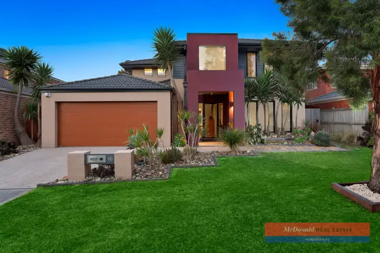 16 Geoffrey Court, Keysborough VIC 3173