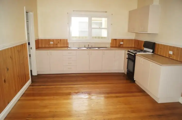 Fifth view of Homely house listing, 5 Somer Avenue, Shepparton VIC 3630