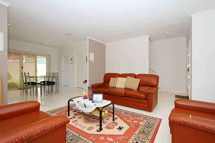 Fourth view of Homely townhouse listing, 2/53 Saratoga Crescent, Keilor Downs VIC 3038