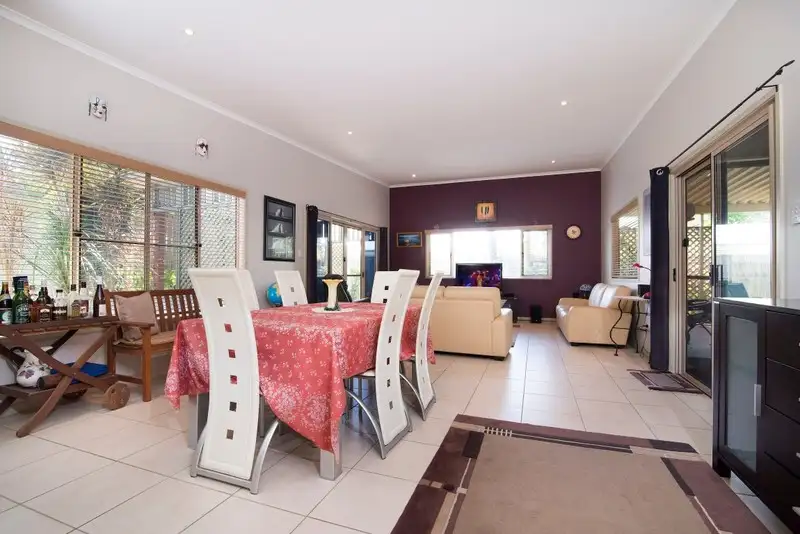 Main view of Homely house listing, 2/48 rajah rd, Ocean Shores NSW 2483