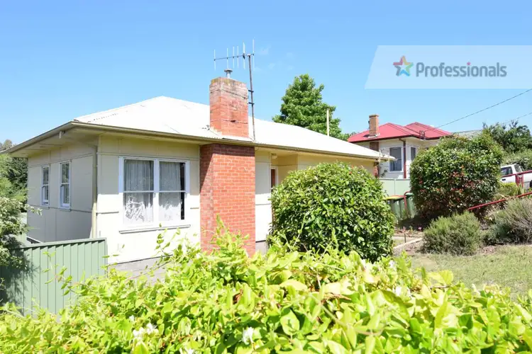 280 Rocket Street, Bathurst NSW 2795