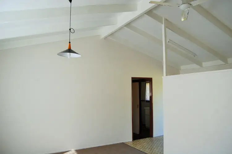 Second view of Homely house listing, 27 Gladewood Dr, Daisy Hill QLD 4127