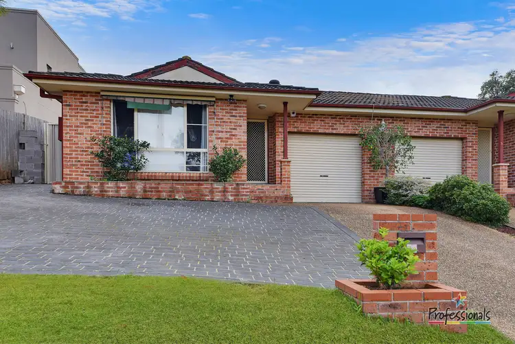 1/7 Boldrewood Avenue, Casula NSW 2170