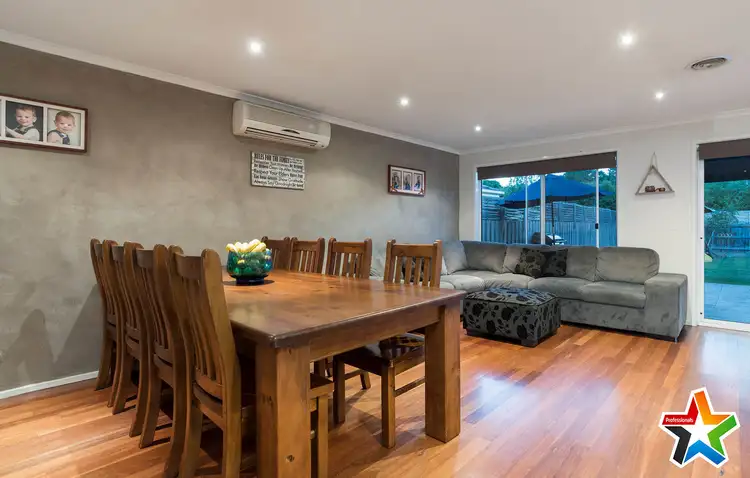 Fifth view of Homely house listing, 8 Nimblefoot Way, Lilydale VIC 3140
