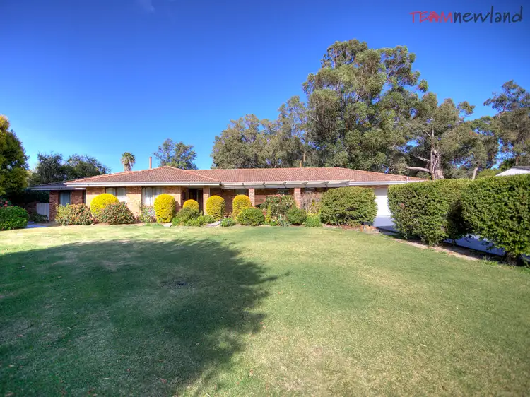 14 Cook Place, Lesmurdie WA 6076