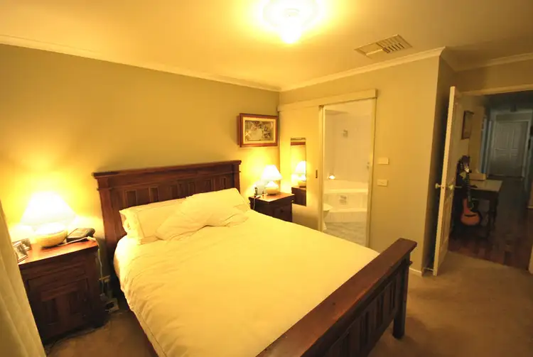 Seventh view of Homely house listing, 11 Sunlight Court, Shepparton VIC 3630