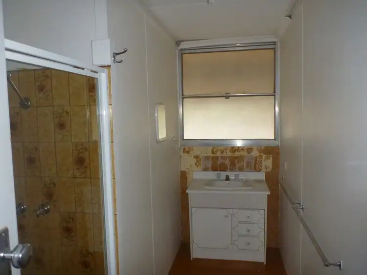 Sixth view of Homely house listing, 5 Vine Court, Ouyen VIC 3490