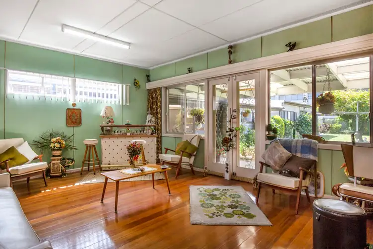 Third view of Homely house listing, 6 Marsden Avenue, Pascoe Vale South VIC 3044