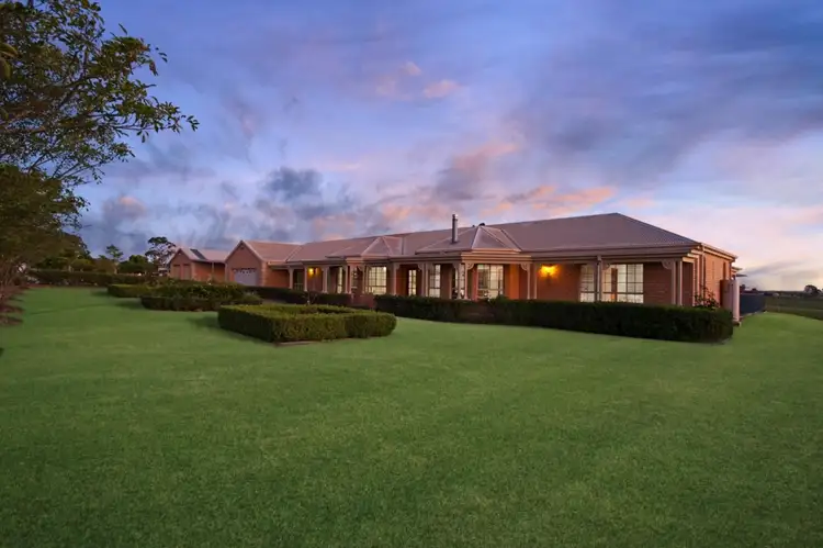4 Carramar Close, Brandy Hill NSW 2324
