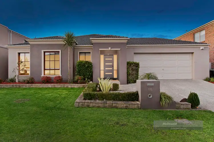 15 Geoffrey Court, Keysborough VIC 3173