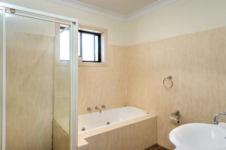 Sixth view of Homely villa listing, 2/3 Dawson Street, Balgownie NSW 2519