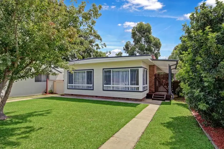 14 Mawarra Avenue, Dapto NSW 2530