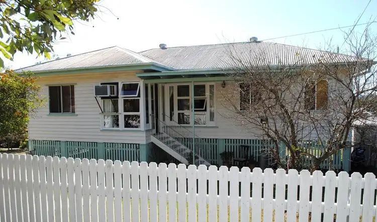 3 Ashgrove Street, Coalfalls QLD 4305