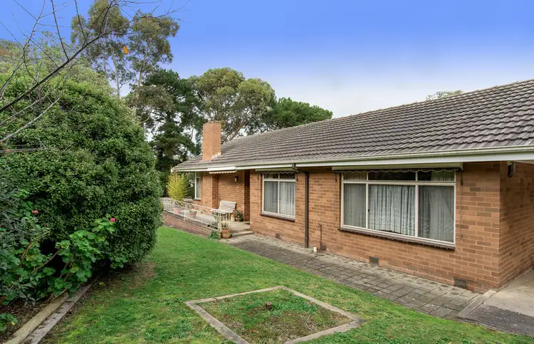 46 Winyard Drive, Mooroolbark VIC 3138