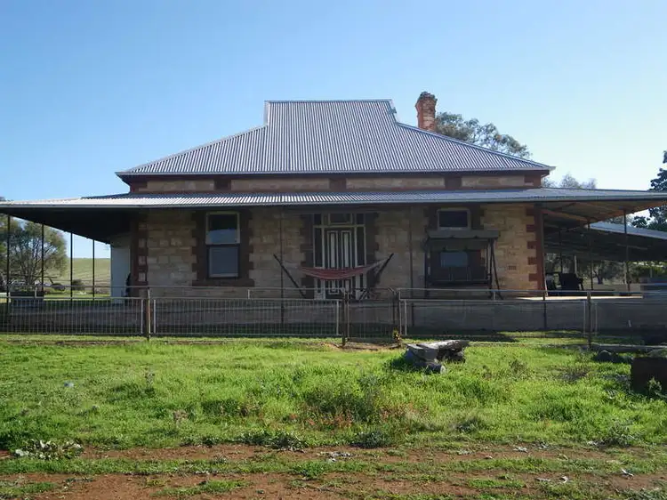 97 Rucioch Road, Laura SA 5480