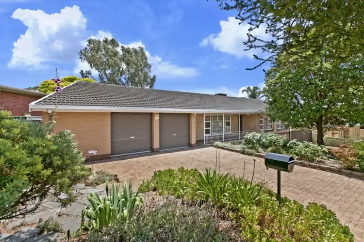 10 Carolan Court, Valley View SA 5093