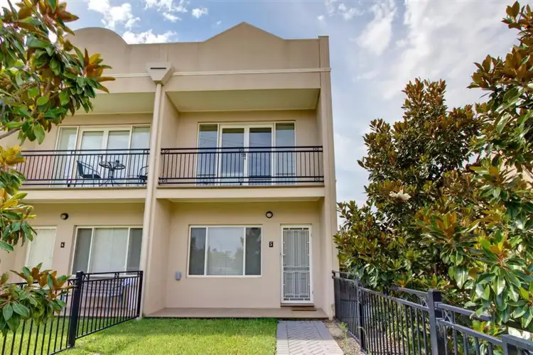 Main view of Homely house listing, 5/20 Travers Street, Wagga Wagga NSW 2650