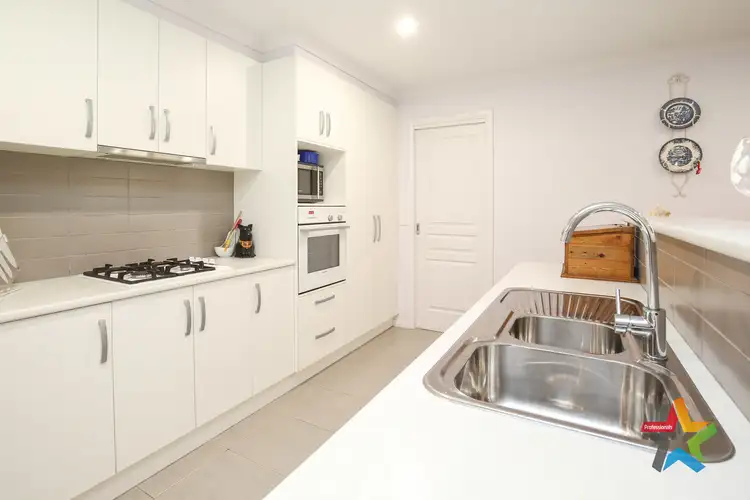 Seventh view of Homely house listing, 9 Ponderosa Way, Mildura VIC 3500