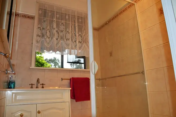 Fifth view of Homely house listing, 10 Phillips Street, Shepparton VIC 3630
