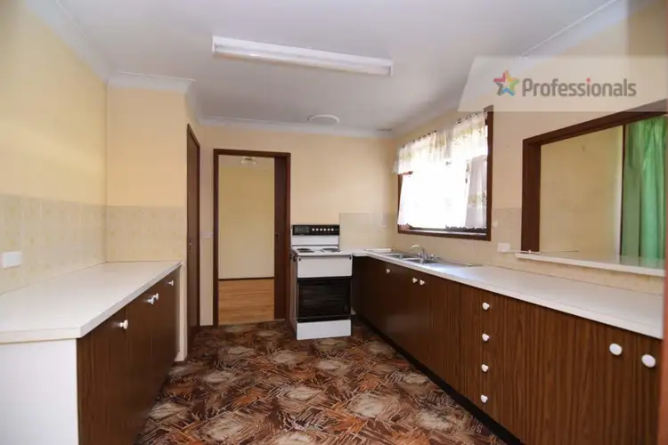 Third view of Homely house listing, 9 Tareena Avenue, Kelso NSW 2795