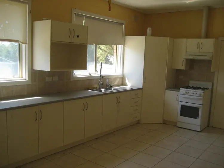 Fifth view of Homely house listing, 18 Laurence Street, Eudunda SA 5374