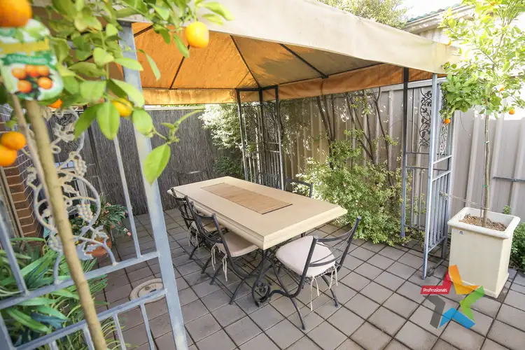 Fourth view of Homely villa listing, Villa 2/11 Rosemont Avenue, Mildura VIC 3500